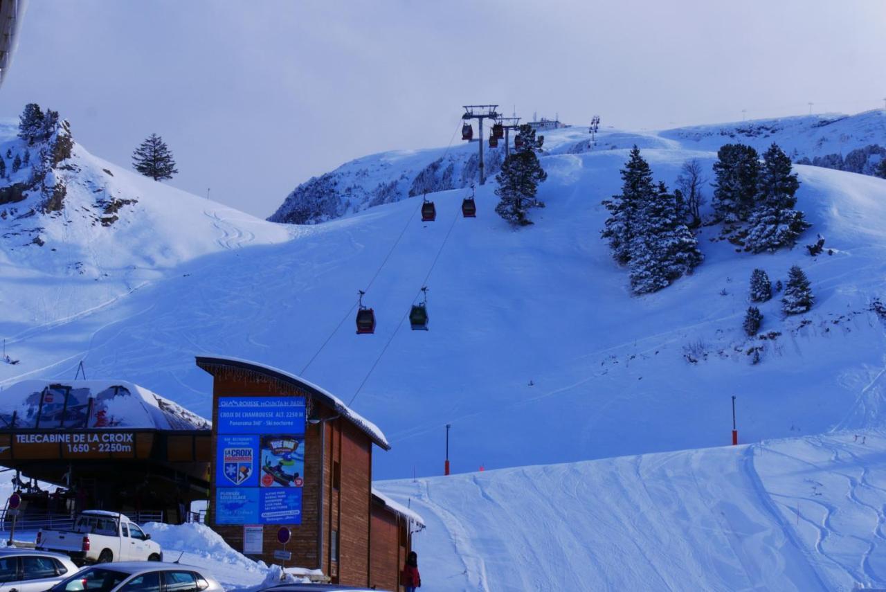 Appartement 4 Personnes 32M2 Au Pied Des Pistes- Wifi- Balcon Sud- Chamrousse 1650 Buitenkant foto